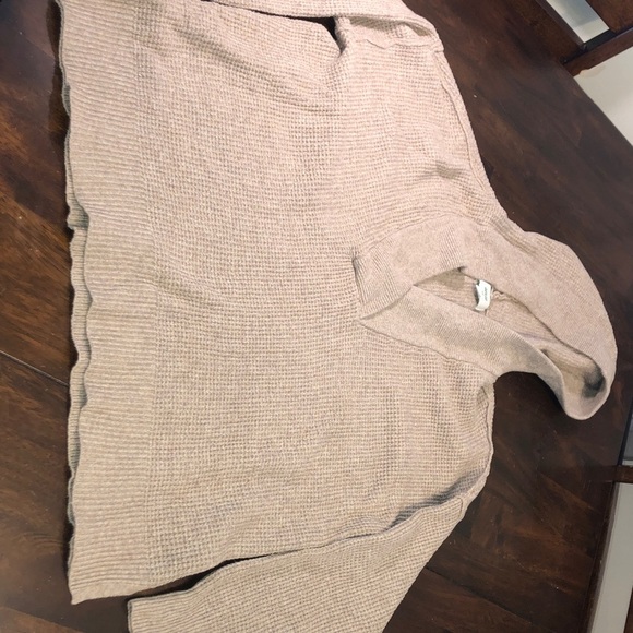 Aerie Soft Beige Knit Sweater - Picture 4 of 6
